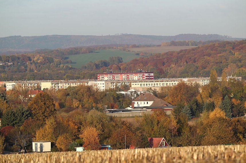 Am Himmel und auf der Schiene