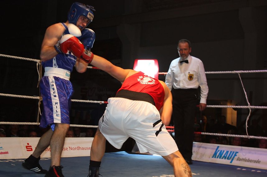 Erster Heimkampf - erster Sieg