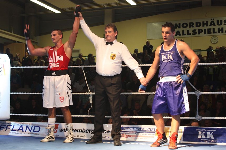 Erster Heimkampf - erster Sieg