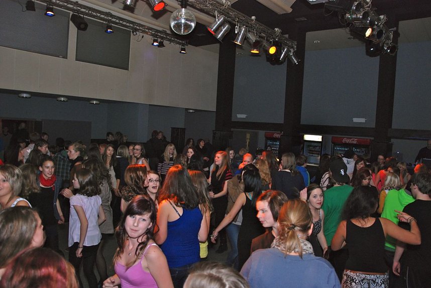 Junge Party im Klubhaus