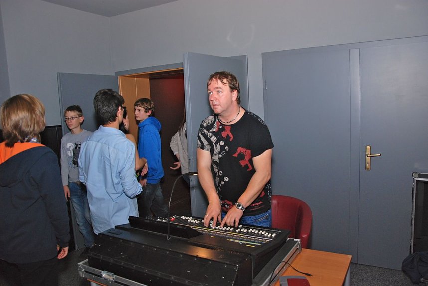 Junge Party im Klubhaus