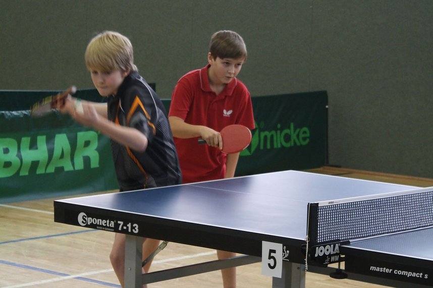 Am Tisch gek&auml;mpft