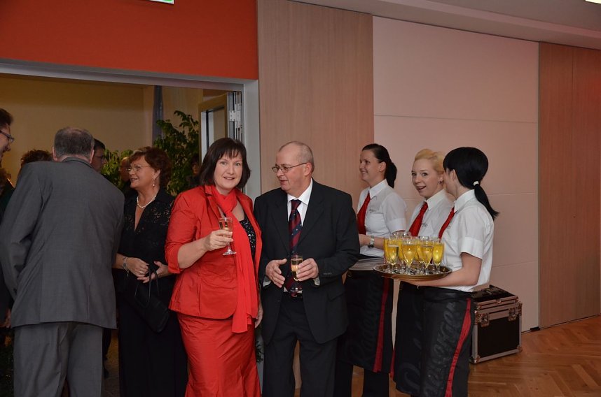 1.Medizinerball im SHK