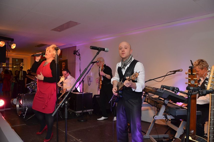 1.Medizinerball im SHK