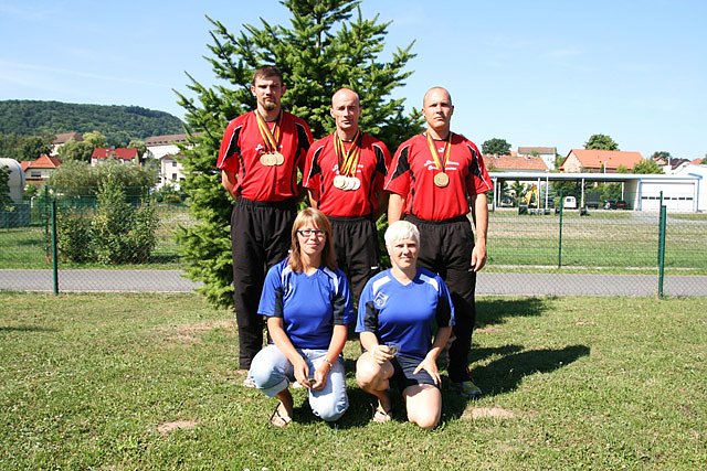 Kameraden der Feuerwehr aus Kyffh&auml;userkreis 