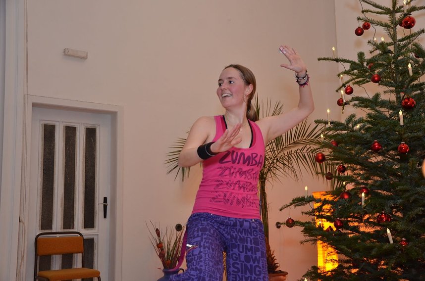 Zumba Weihnacht in der Tanzkantine