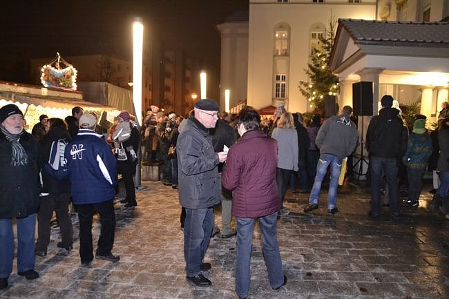 22.T&uuml;rchen am Theater