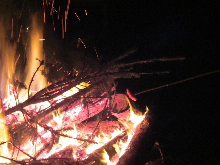 Mit Fackeln unterwegs