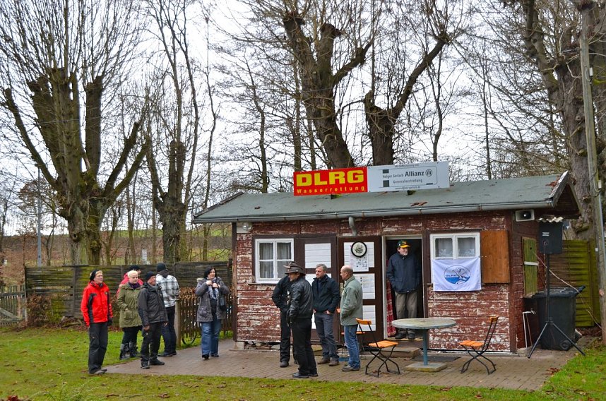 Anbaden Waldbad Neustadt