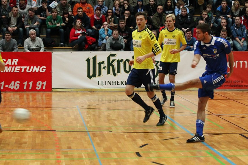 Fu&szlig;ballzauber unterm Hallendach