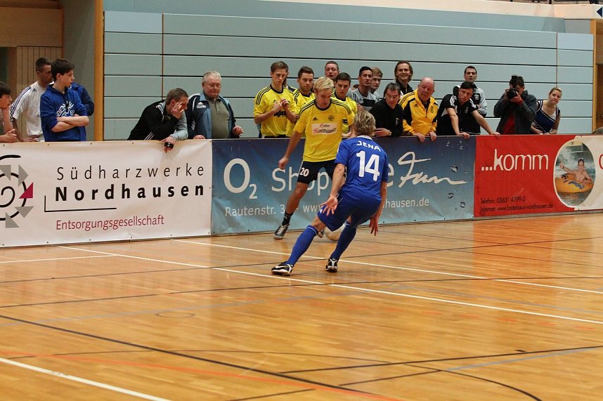 Fu&szlig;ballzauber unterm Hallendach