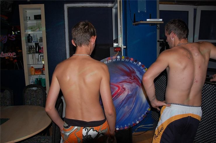 Bikini-Bowling in Nordhausen