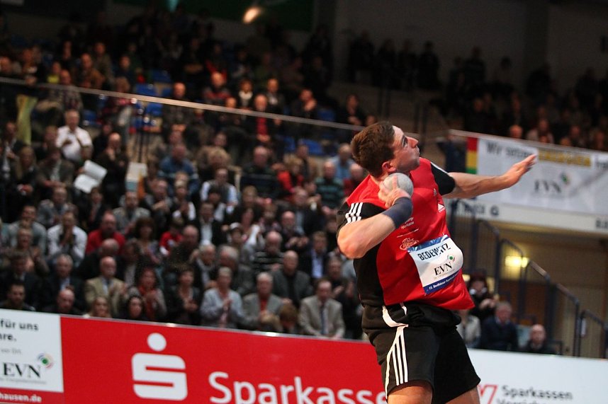 M&auml;nner beim Indoor