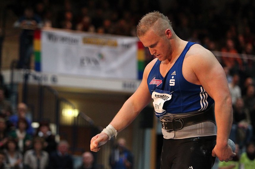 M&auml;nner beim Indoor