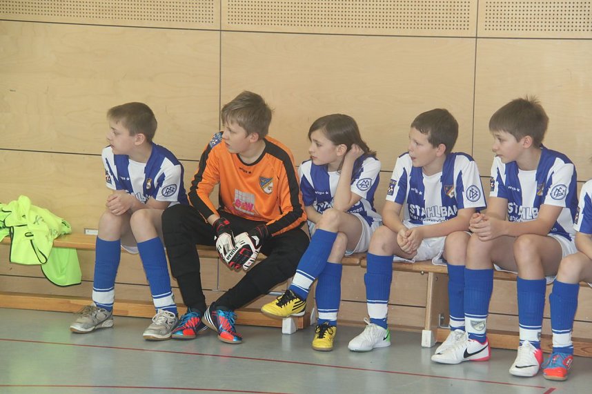 Turnier unterm Hallendach