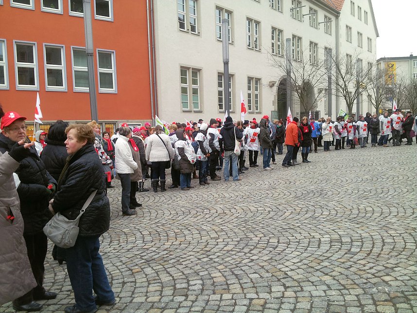 Kundgebung vor dem Rathaus