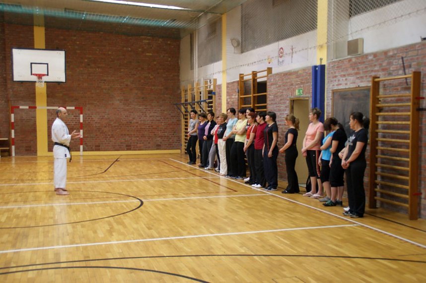 Gewalt gegen Frauen - nicht mit uns