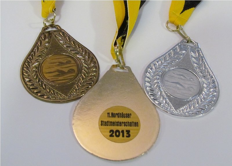 Schwimmen im Badehaus