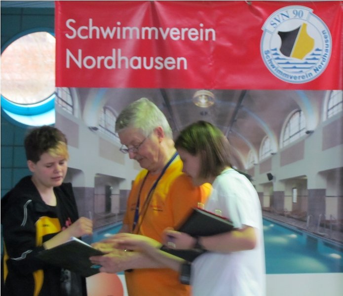 Schwimmen im Badehaus
