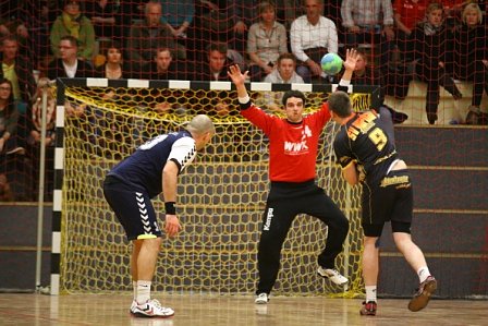 Frauen und M&auml;nner des NSV mit erfolgreichen Heimspielen