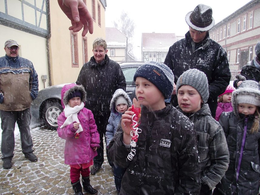 Osterbaum in Heringen geschm&uuml;ckt