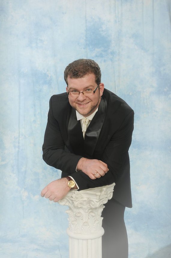 Musizieren in S&uuml;lzhayn:  Yavor Genchev