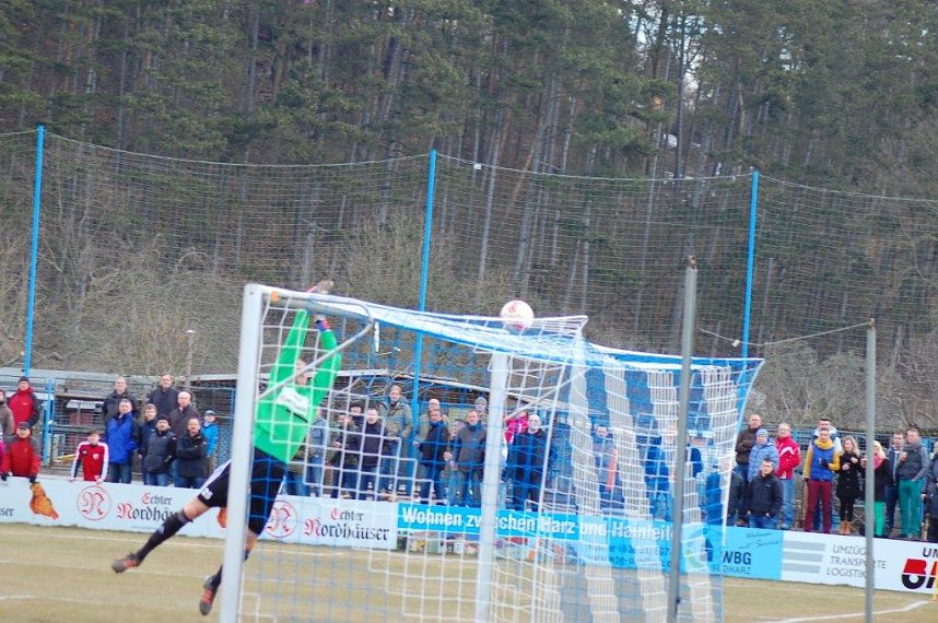 Wacker verliert gegen HFC-Bubis
