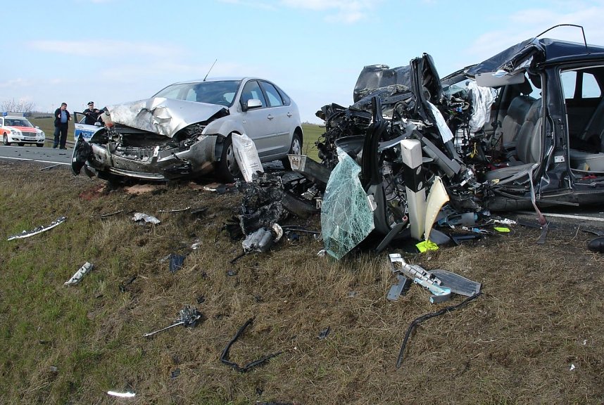 T&ouml;dlicher Unfall auf der B 4