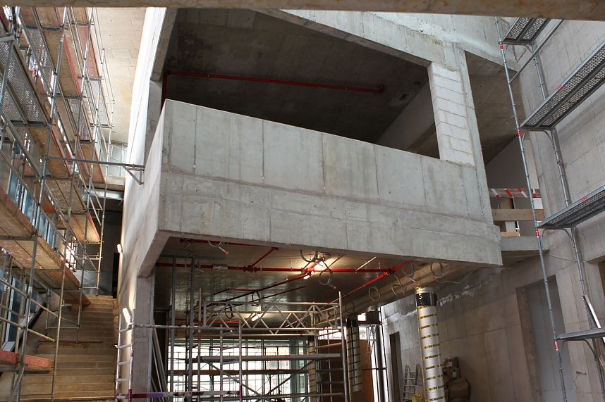 Rundgang: Kommandostand?