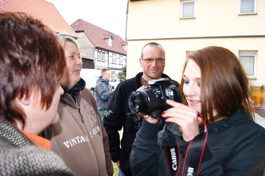 Maibaum in Obergebra gesetzt