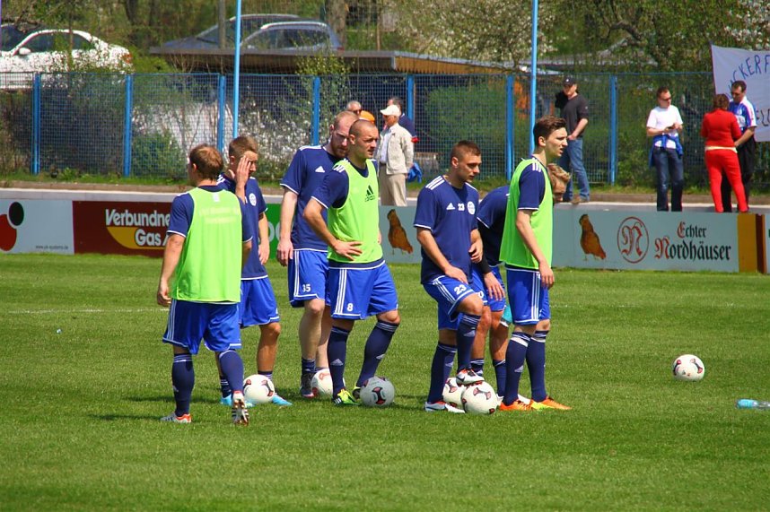 Wacker gewinnt gegen die RWE-Reserve