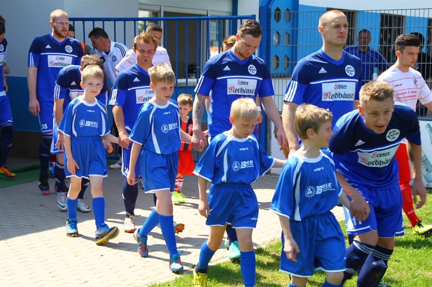 Wacker gewinnt gegen die RWE-Reserve