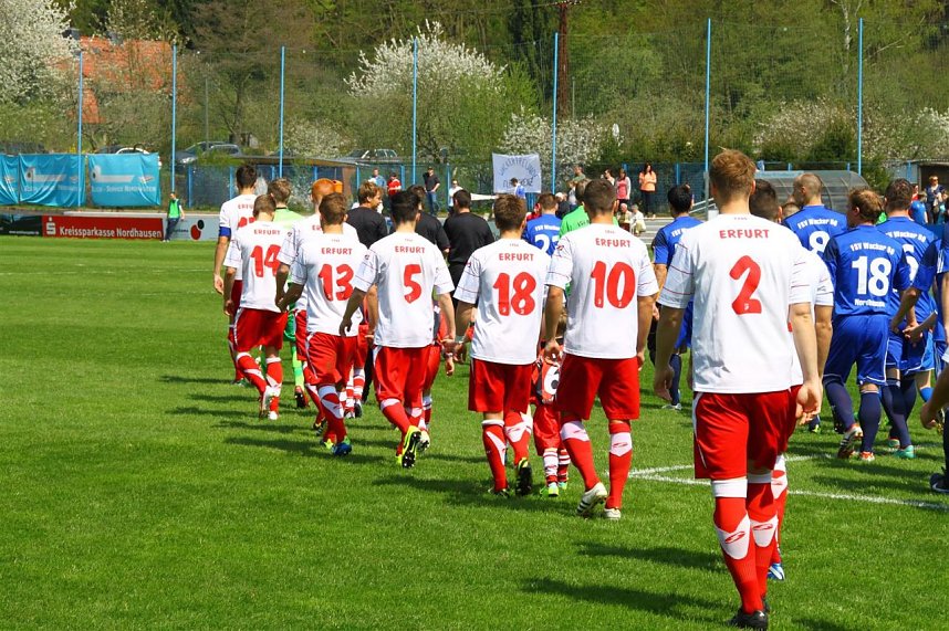 Wacker gewinnt gegen die RWE-Reserve