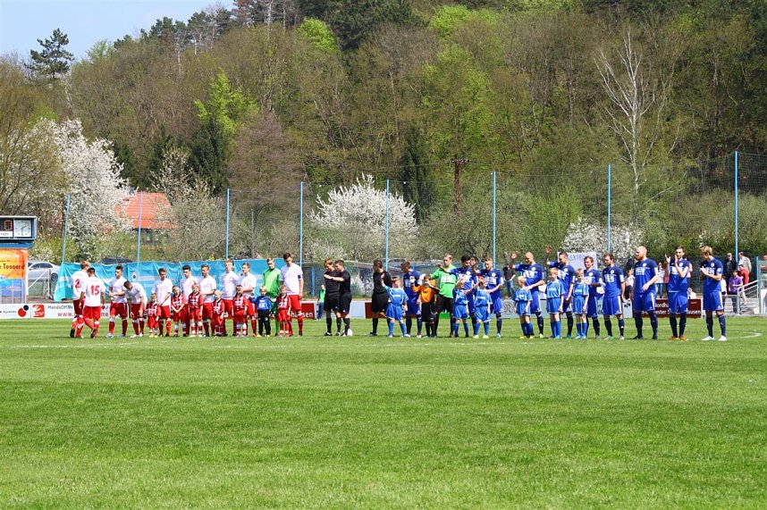 Wacker gewinnt gegen die RWE-Reserve