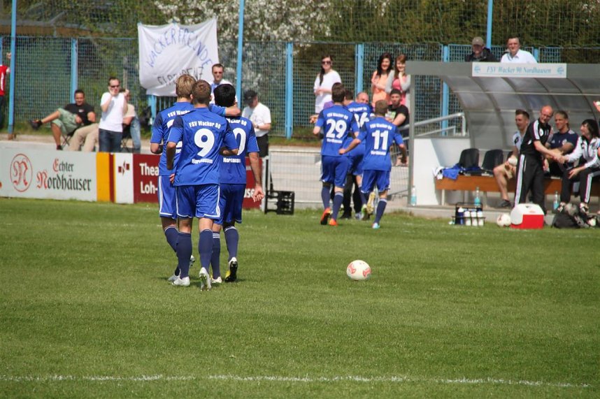 Wacker gewinnt gegen die RWE-Reserve