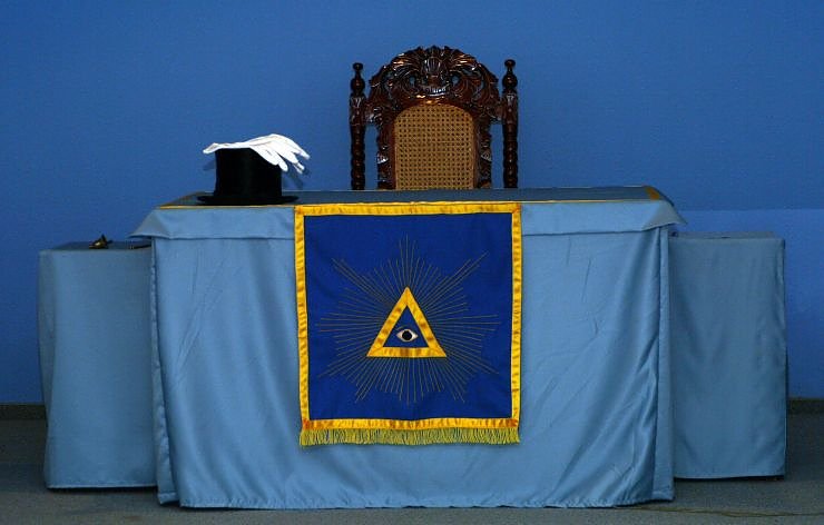 Das allessehende Auge ist eines der zentralen Symbole der Freimaurer 