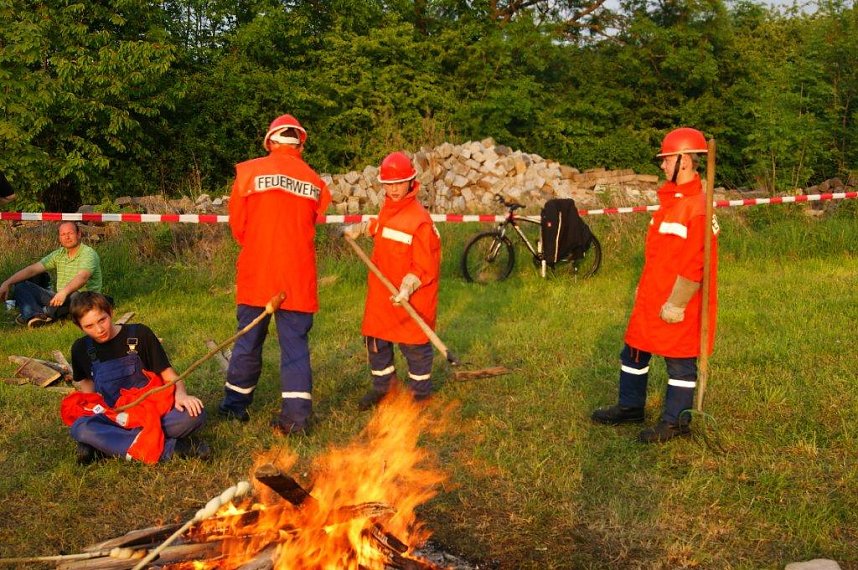 Pfingstfeuer in Obergebra
