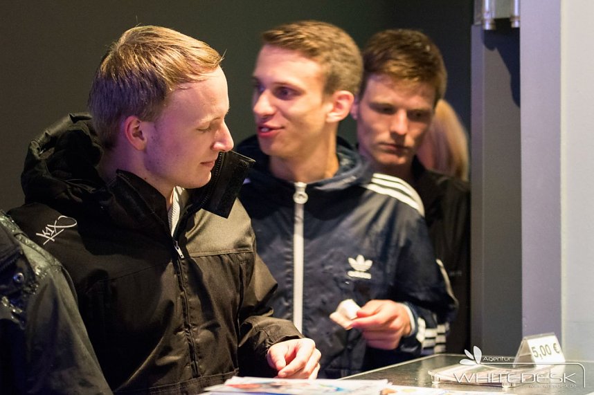 Electric-Birthday-Party im Nordh&auml;user Jugendclubhaus