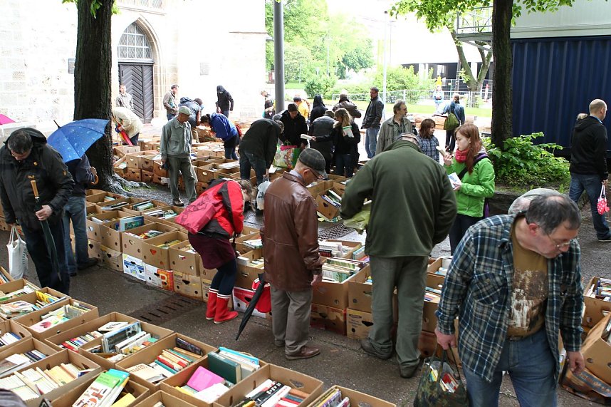 Trotz Regen gro&szlig;es Interesse