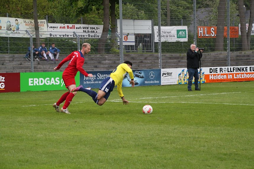 Die erste Halbzeit gegen den VfL Halle