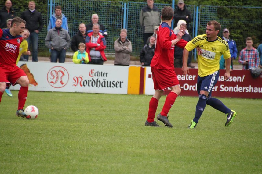 Die erste Halbzeit gegen den VfL Halle