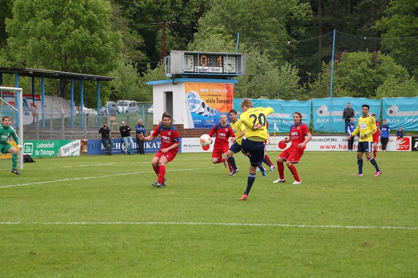 Die erste Halbzeit gegen den VfL Halle