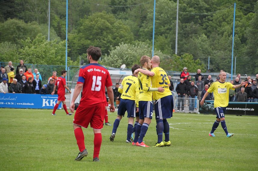 Die erste Halbzeit gegen den VfL Halle