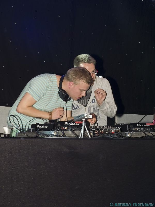 Party an der Schachtstra&szlig;e