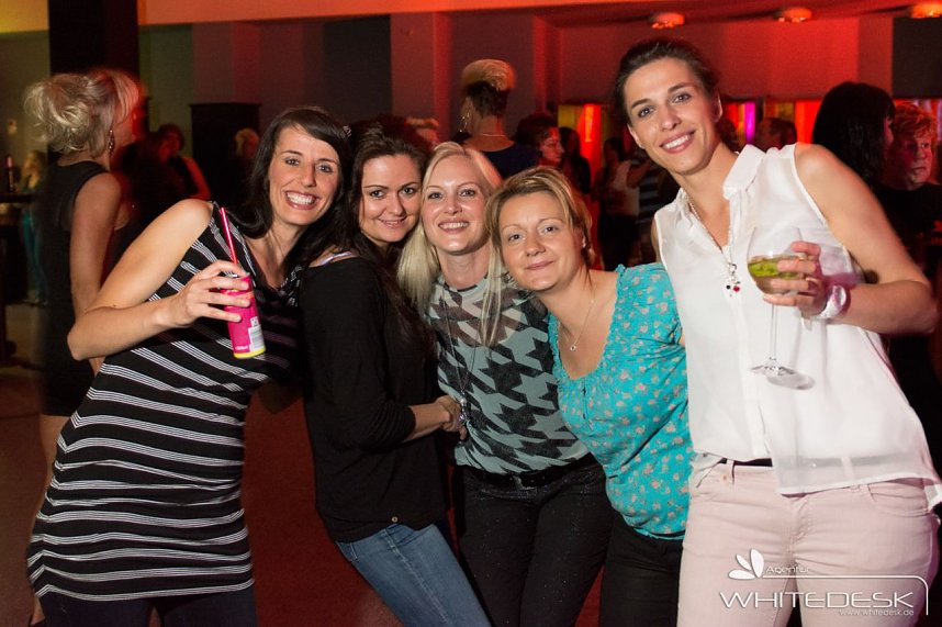 80er und 90er Jahre-Party