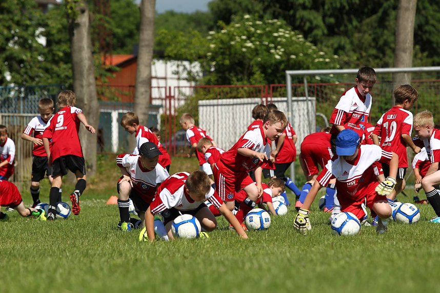 Tolles Erlebnis - die HSV-Fu&szlig;ballschule in Nordhausen