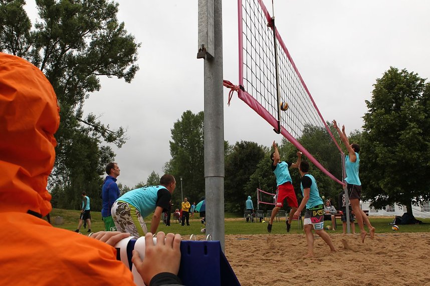 Beachvolleyball am Kiesteich