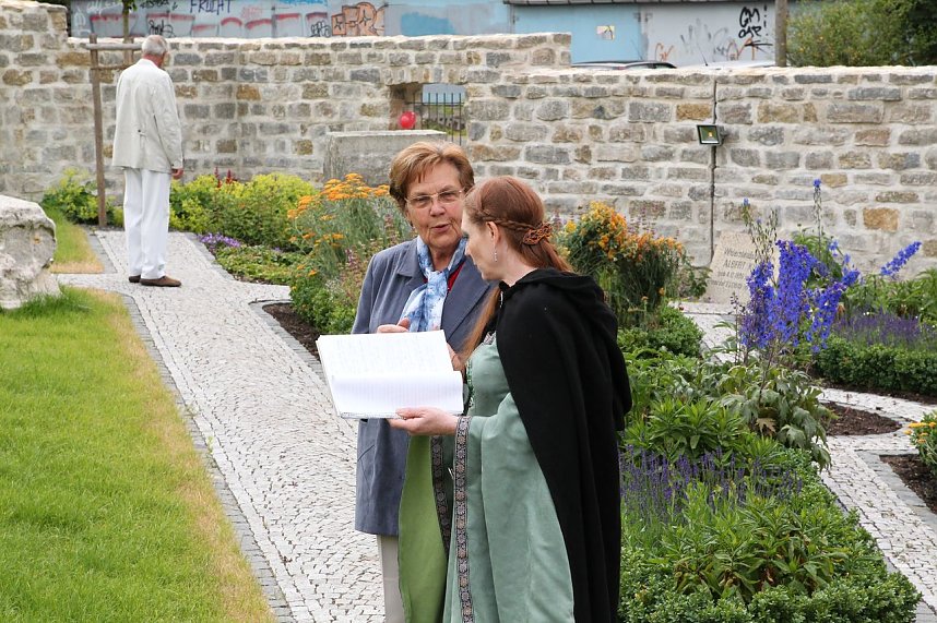 Geburtstagsparty wird vorbereitet