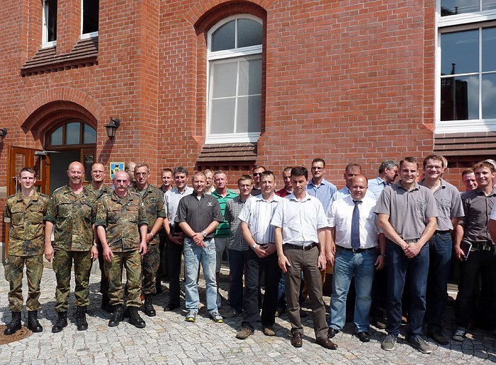 Bundeswehr mit Symposium