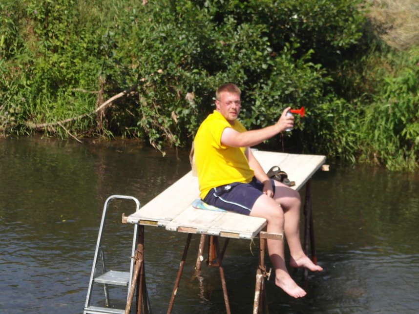 Das Helmetauziehen 2013